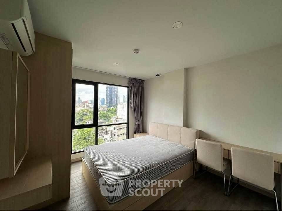 picture 1-BR Condo at The Shade Sathorn 1 near MRT Khlong Toei (ID 2309295) - 1/10