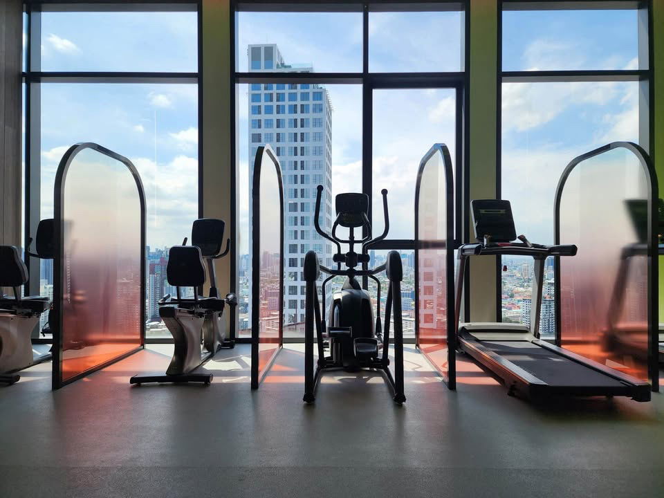 picture Aspire Onnut Station ( Code; S-APN 1 ) - 10/14