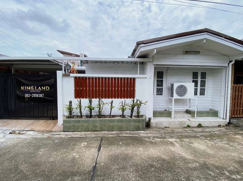 🏡 ให้เช่าบ้านชั้นเดียว 42 ตรว. มี 3 ห้องนอน 2 ห้องน้ำ แอร์ 4 ตัว จอดรถได้ 2 คัน  🔥 เช่า 14,000 บาท /เดือน ซอยแจ้งวัฒนะ 14