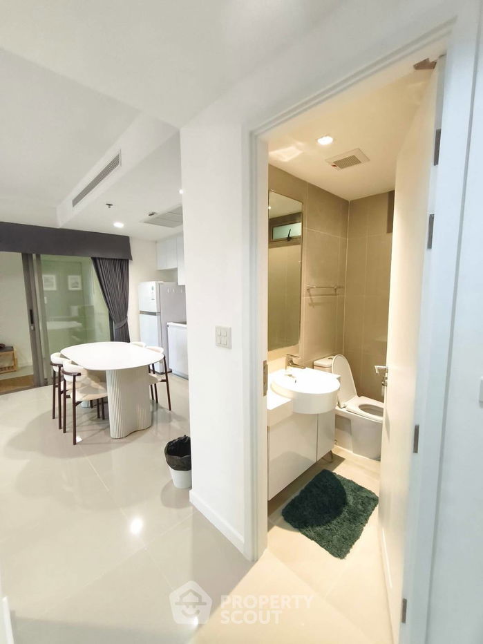 picture 2-BR Condo at Star View close to Phra Ram 3 (ID 2309176) - 15/24
