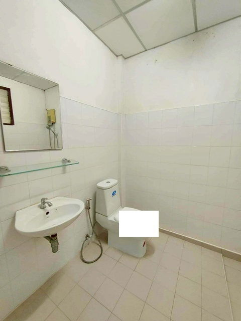 picture Borommaratchachonnani Road. Phutthamonthon Sai 3 3.5-story townhouse for rent newly renovated 22sq.w - 6/8