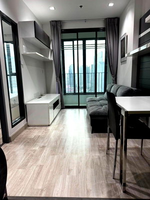 Condos for rent : Code: KJ8768  for rent IDEO Mobi Rama 9 // Line ID: @kjcondo (with @) //