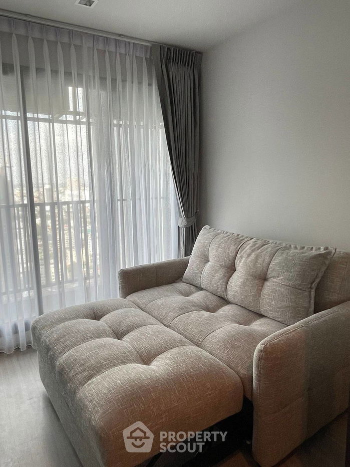 picture 1-BR Condo at Life Ladprao near BTS Ha Yaek Lat Phrao (ID 2307133) - 5/14