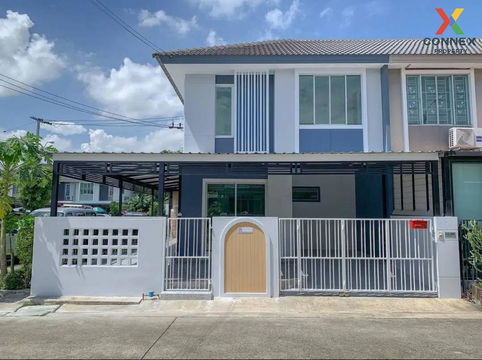 For Sale Townhouse/Townhome  , Pruksa Ville 66/2 Bangna - Nhamdaeng , corner unit , wide frontage , newly renovated , Bang Kaeo , Bang Phli , Samut Prakarn , CX-130851 ✅ Live chat with us ADD LINE @connexproperty ✅ 