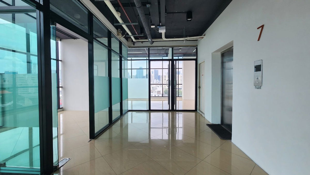 picture #R6384 🎉 150968 Office for rent Vanilla Moon Sathorn  - 12/20