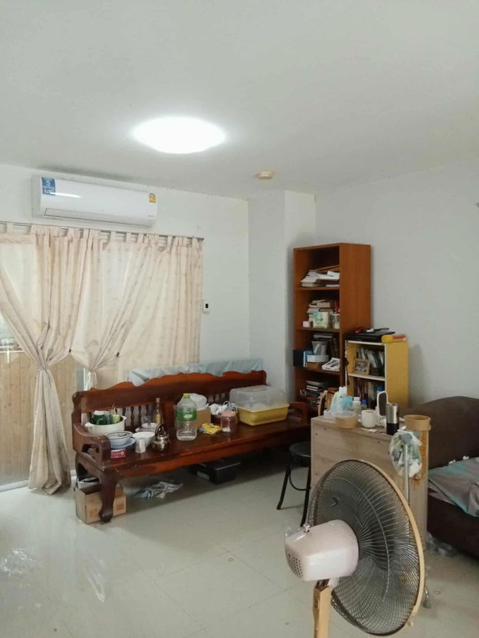 รูป ทาวน์เฮาส์ 2 ชั้น 19.8 ตรว. หมู่บ้านเดอะทรัสต์ทาวน์ วงแหวน-ลําลูกกา - รูปที่ 4/8