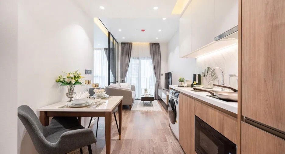 picture For Rent - MUNIQ Sukhumvit 23 , Luxury Class 1 bedroom1 bathroom - 1/20