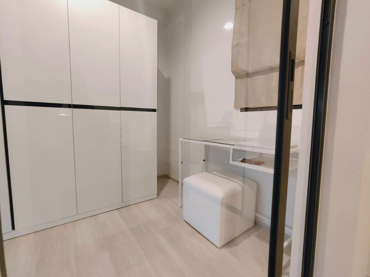 picture For Rent: Life One Wireless Condo(BTS Ploenchit ) (Rt-01) - 12/21