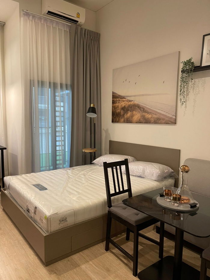 picture Condo for rent: Ideo Sathorn Wongwienyai, near BTS Wongwian Yai, 16,000 baht, property code: RS1800 - 8/14
