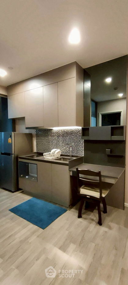 picture 1-BR Condo at The Room Sukhumvit 69 near BTS Phra Khanong (ID 2307391) - 3/8