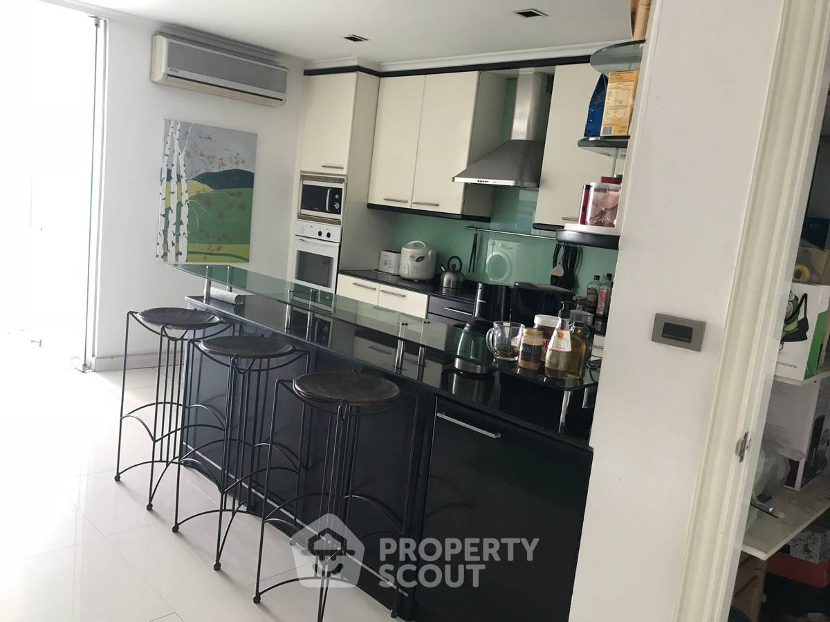 picture 3-BR Condo at Kallista Mansion near ARL Makkasan (ID 2309323) - 6/10