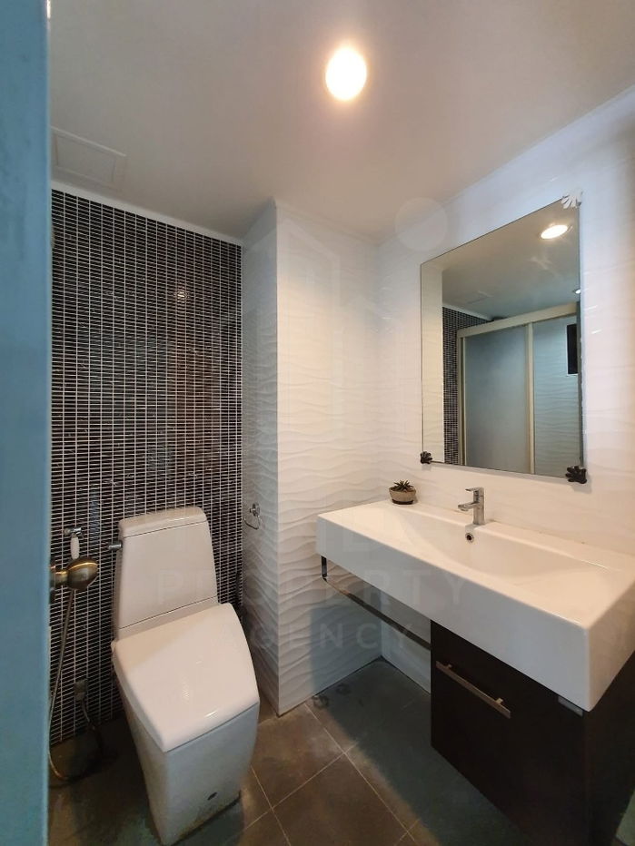 picture HotDeal​🔥🔥  For Sale​ | Special Price, Full Furniture Ready to move in Condo at Lumpini Place Phahol - Saphankhwai MD-95388 - 9/10