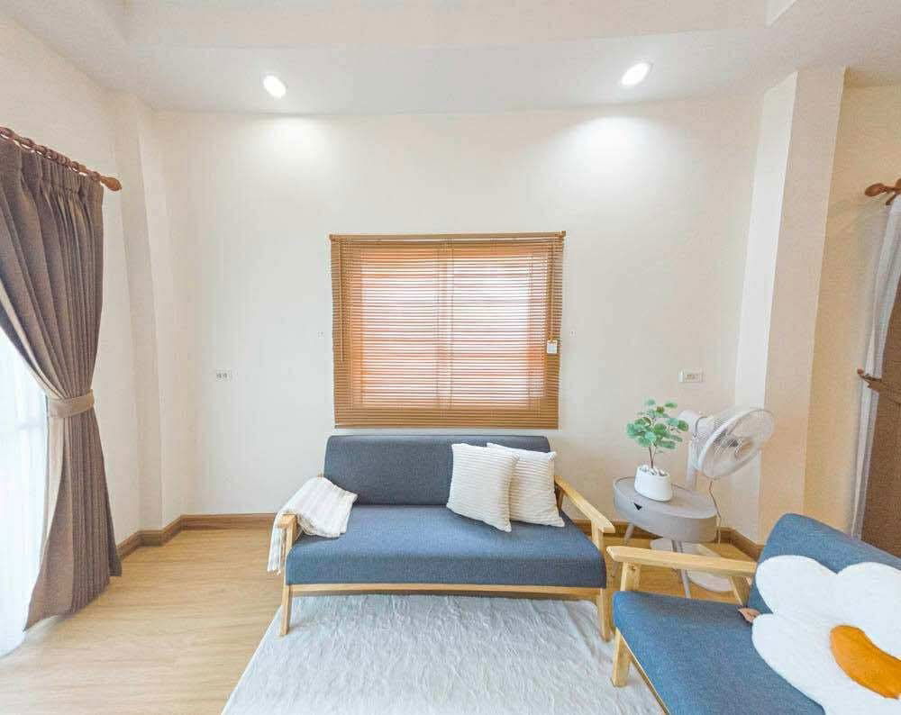 picture sale! Single-story house, ready to move in, in the city, 3 bedrooms, 50 sq wah (160 sq m), price 3.38 million baht. - 2/18