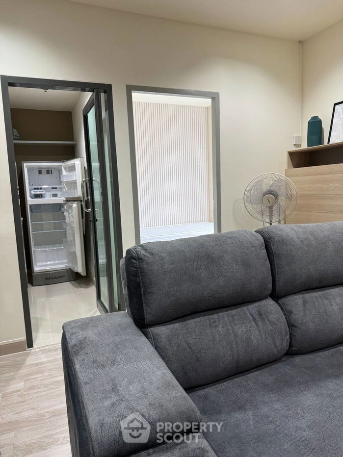 picture 2-BR Condo at Ideo Mobi Rama 9 near MRT Phra Ram 9 (ID 2309242) - 11/17