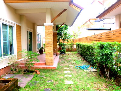 บ้านเดี่ยว ศรีราชา ชลบุรี : ขายถูกมาก บ้านเดี่ยว 64 ตร.ว. 194 ตร.ม. 3 ห้องนอน “ณฐาวดี 2” ต.หนองขาม อ.ศรีราชา ชลบุรี