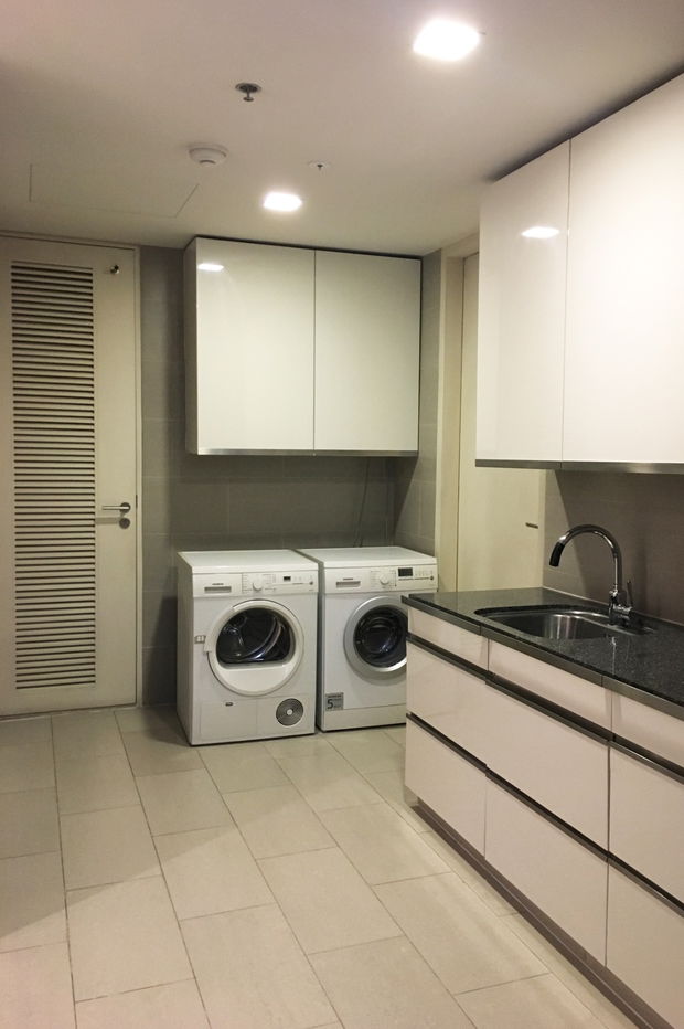 picture The Met  3 Bedrooms 3 Bathrooms size 197 Sq.m.   - 2/8