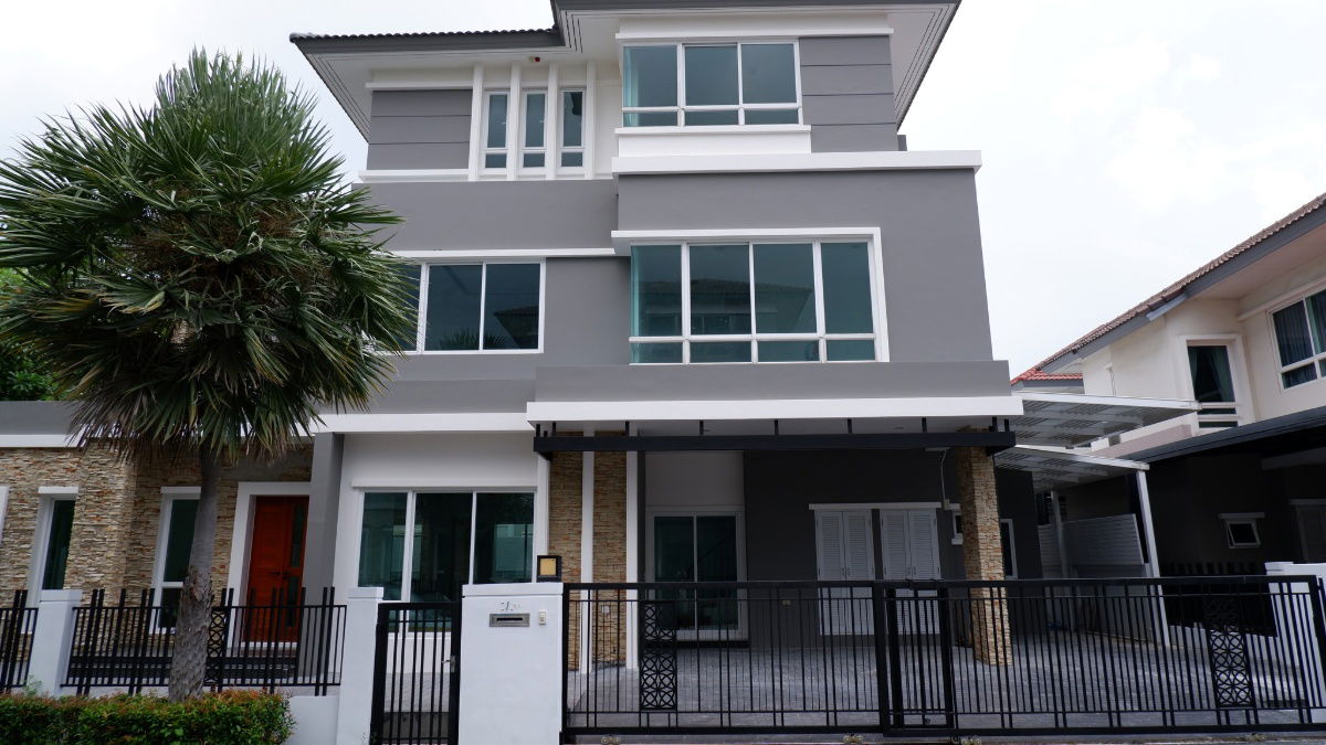 picture GH01290 - Grand Bangkok Boulevard East Rama 9 - 2/10