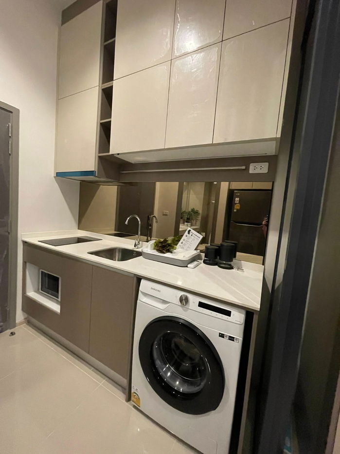 picture Condo for rent: Ideo Sathorn Wongwienyai, near BTS Wongwian Yai, 16,000 baht, property code: RS1800 - 3/14