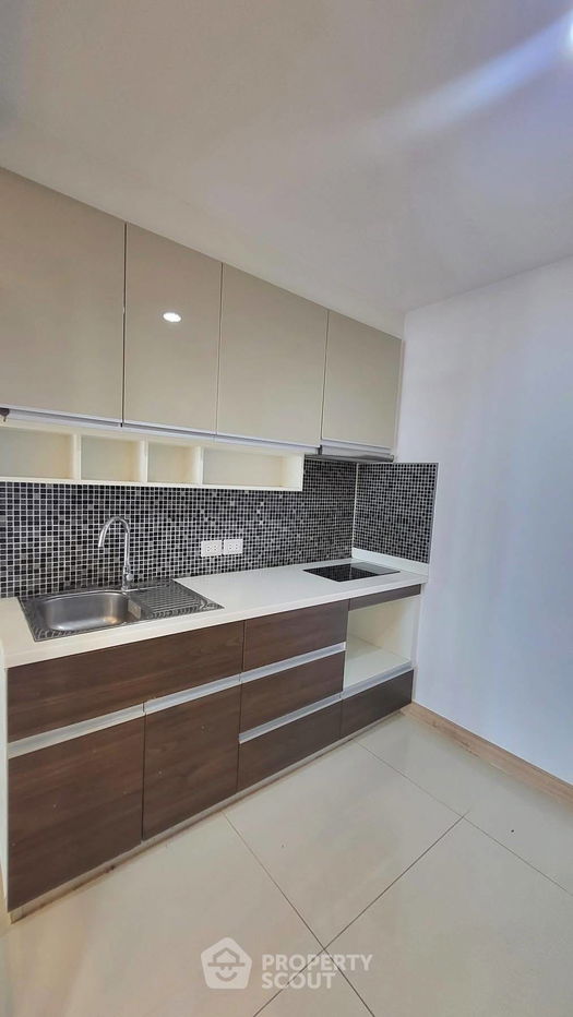picture 3-BR Condo at Supalai Riva Grande close to Phra Ram 3 (ID 2307539) - 14/17