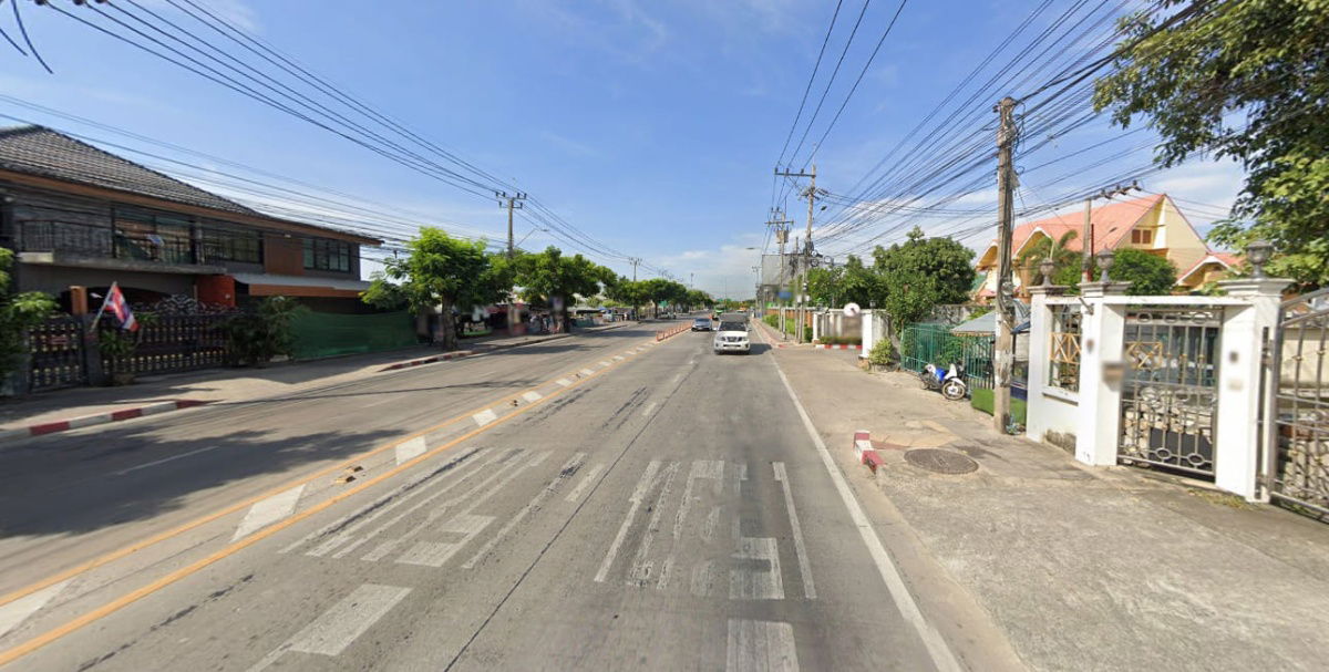รูป ขายที่ดินเปล่า เกือบ 5 ไร่ เฉลิมพระเกียรติ ร.9 ราคาถูกมาก ใกล้สำนักงานเขตประเวศ ! - รูปที่ 3/4
