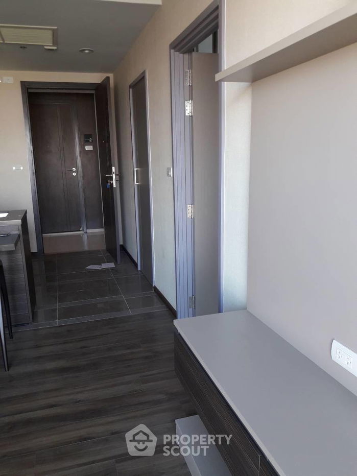 picture 1-BR Condo at Teal Sathorn-Taksin near BTS Wongwian Yai (ID 2309208) - 2/10