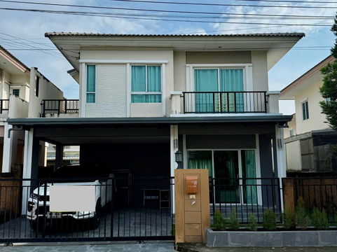 เช่า บ้านเดี่ยวโครงการภัสสร ไพรด์ (ศรีนครินทร์–หนามแดง) บ้านใหม่ บรรยากาศร่มรื่น เดินทางสะดวก ใกล้ทางด่วนและห้างสรรพสินค้า