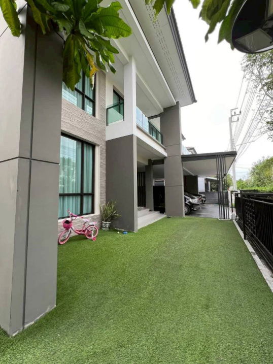 picture ❖ Rare Unit ❖ Detached house, 2 floors | 5 bedrooms, 7 bathrooms | 93.00 sq.wah, 375.00 sq.m. | Near TriamUdomSuksaPattanakarnNonthaburi School - 26/27