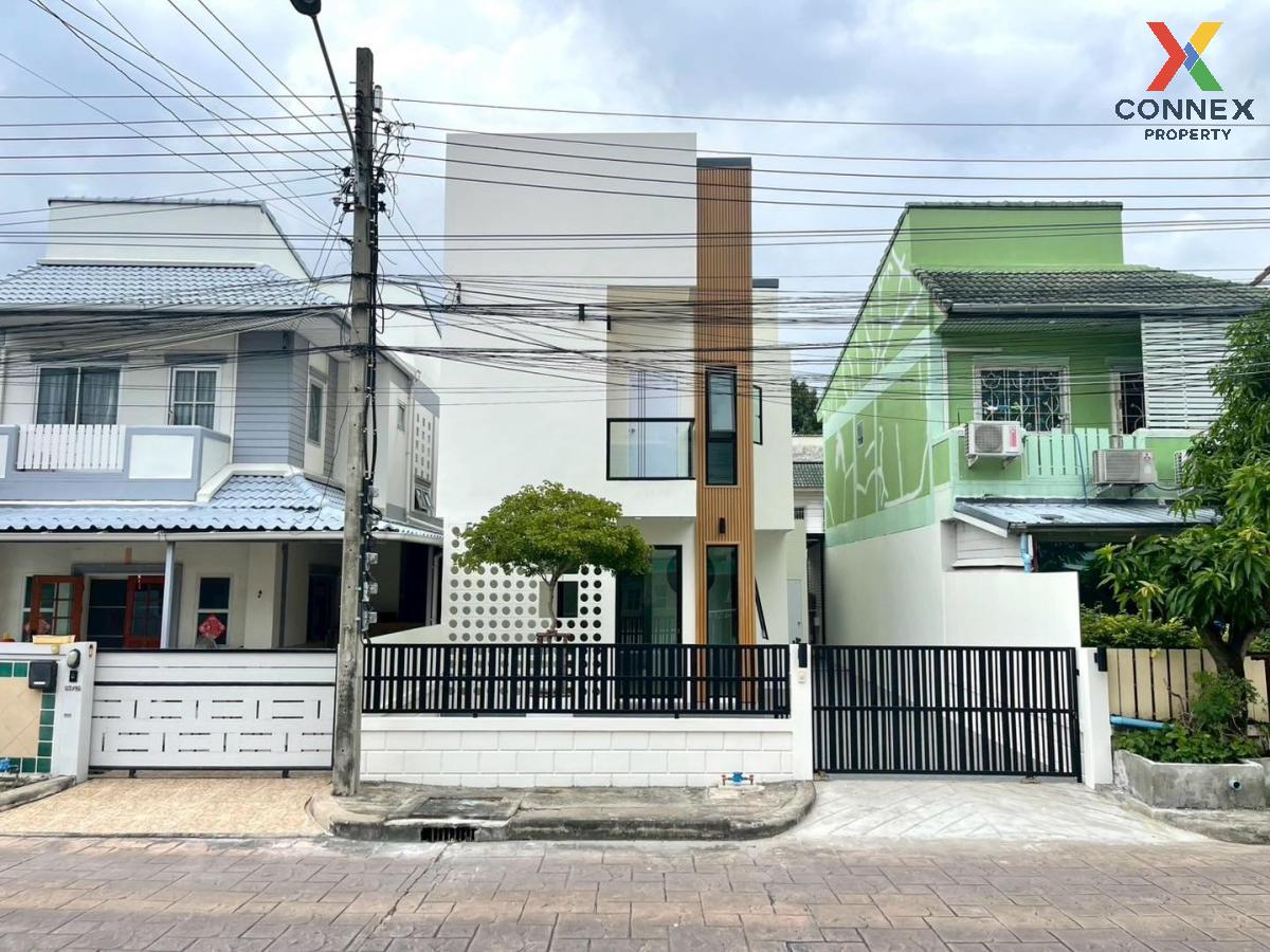 picture For Sale House , Baan Phon Watcharapol , newly renovated , Tha Raeng , Bang Khen , Bangkok , CX-130863 ✅ Live chat with us ADD LINE @connexproperty ✅  - 1/12