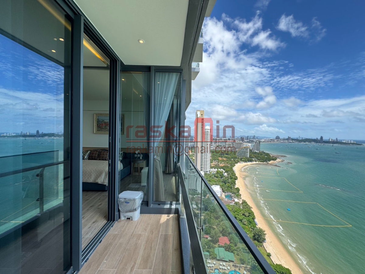 picture High-Floor Luxury Beachfront Condo for Rent – AROM Wongamat, Pattaya - 1/13