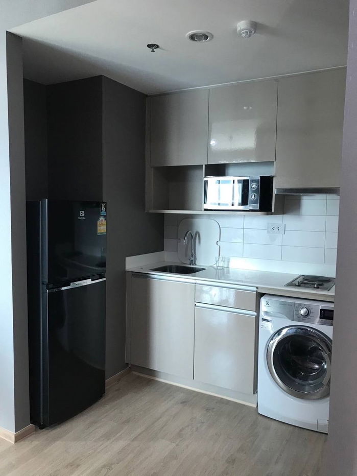 picture Ideo Q Chula Samyan【𝐒𝐄𝐋𝐋 & 𝐑𝐄𝐍𝐓】🔥Simple elegance with a perfect décor, cool dark tones, and plenty of fur.🔥  Contact Line ID: @hacondo - 6/6