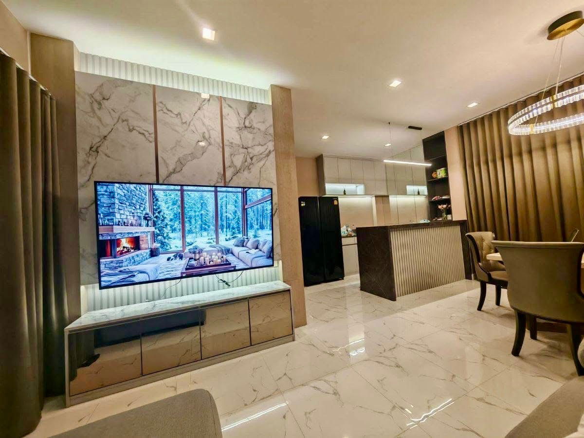 picture  For Rent: Luxury Detached House – Bangkok Boulevard Srinakarin-Bangna Prime Location | Fully Furnished | Near Mega Bangna, BTS, Suvarnabhumi Airport - 3/19