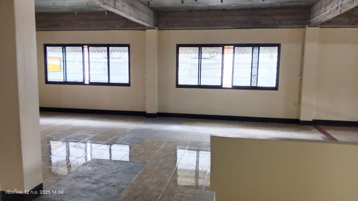 picture Medium building four floor near MAYA  - 19/50