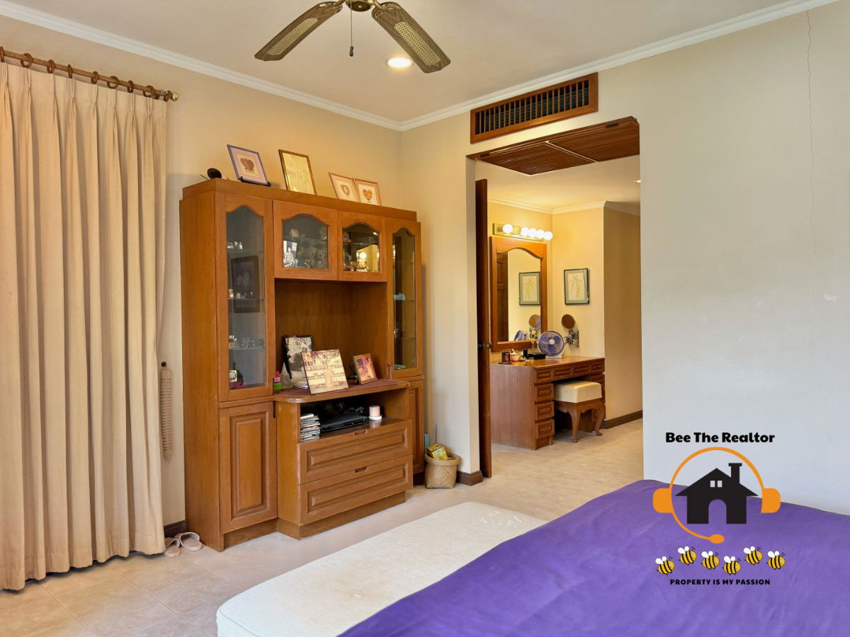 picture House  for Sale at Pheonix Golf & Country Club, Pattaya - 9/41
