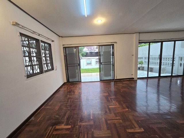 picture FOR RENT  HOUSE PROPERTY  20000 BAHT per MONTH - 3/8