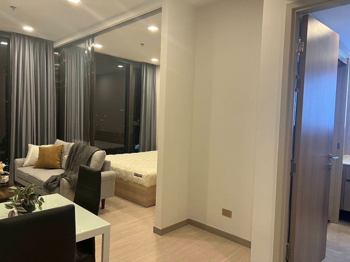 picture Condo For Rent!!One9Five Asoke Rama9 - 2/9