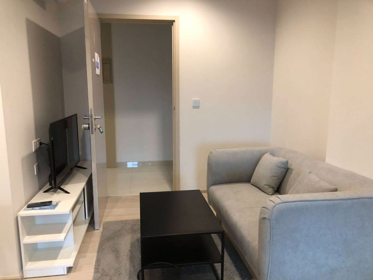picture For Rent: Life One Wireless Condo(BTS Ploenchit ) (Rt-01) - 6/21