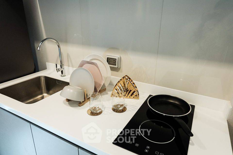 picture 1-BR Condo at Life Sukhumvit 62 near BTS Bang Chak (ID 375235) - 4/8