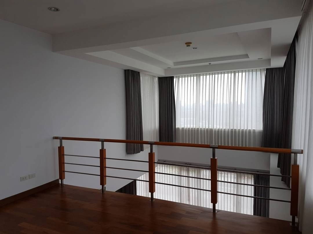 รูป Baan Siri 24   4 ห้องนอน 5 ห้องน้ำ ขนาด 306 ตร.ม. - รูปที่ 1/8