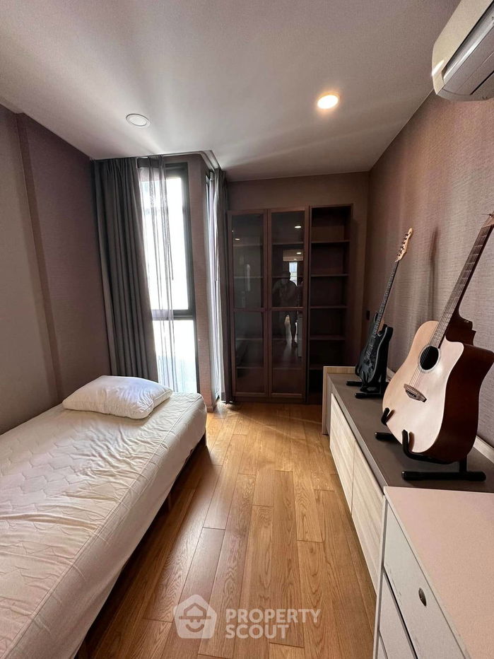 picture 2-BR Condo at Klass Langsuan near BTS Chit Lom (ID 2010282) - 3/6