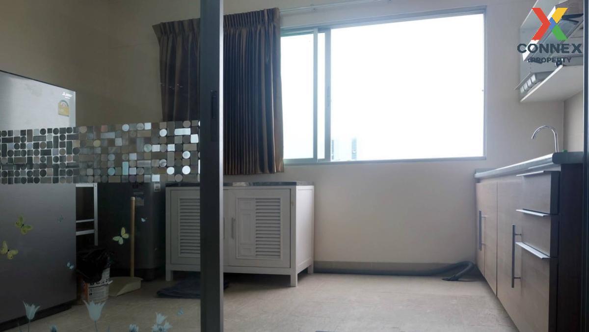 picture For Rent Condo , Supalai Park Srinakarin , Penthouse , high floor , newly renovated , MRT-Si U Dom , Nong Bon , Prawet , Bangkok , CX-126592 ✅ Live chat with us ADD LINE @connexproperty ✅  - 2/6