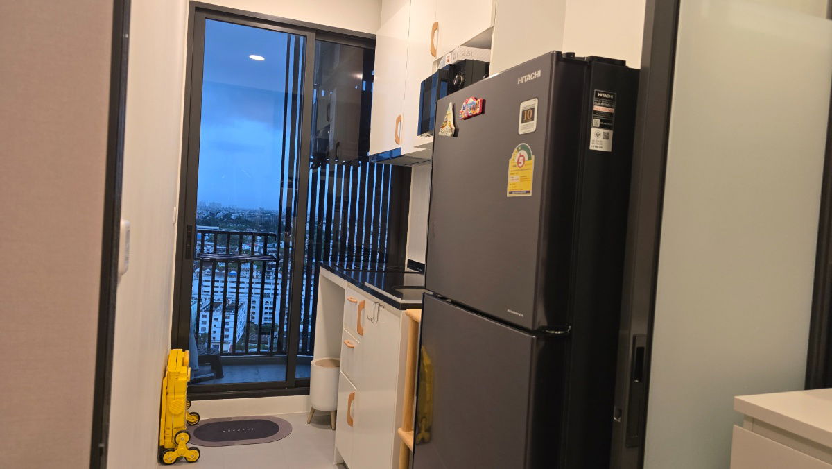 picture SAEL 1 Bedroom Corner Unit on the 19th Floor with an exclusive layout (only one unit per floor) - 6/19