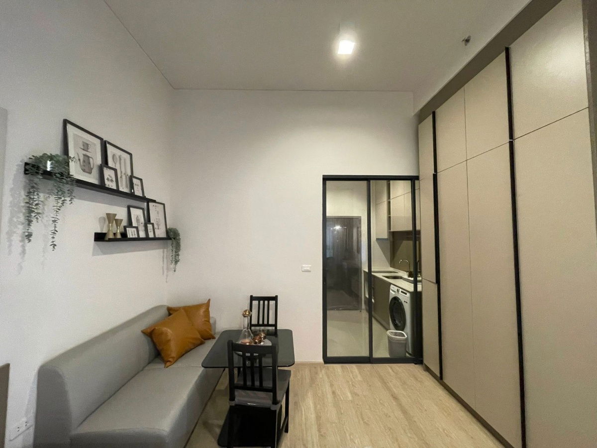 picture Condo for rent: Ideo Sathorn Wongwienyai, near BTS Wongwian Yai, 16,000 baht, property code: RS1800 - 5/14