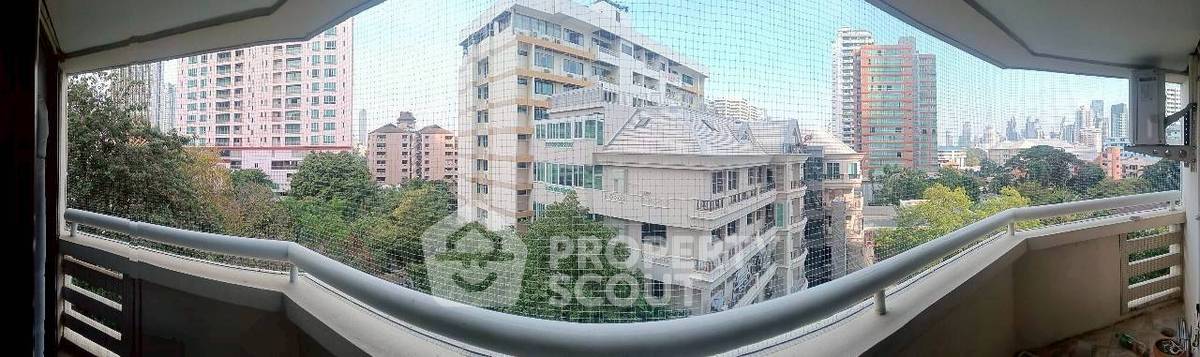 picture 2-BR Condo at Baan Suanpetch Condominium near BTS Phrom Phong (ID 2281582) - 19/26