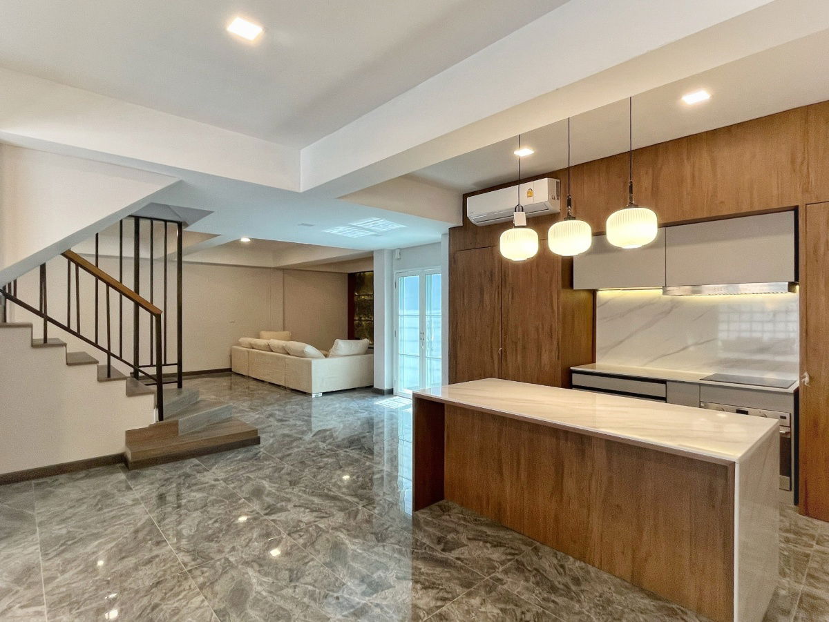 picture WS3668 🏡 Rent WHITE MANSION – 5-storey luxury house in the heart of Thonglor, near BTS, only 160,000 baht/month. - 6/29