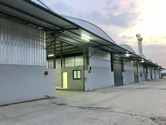 picture Krarai Plaza Market 1.3 km. Warehouse for rent in Bang Nam Chuet 74 sq.wa. 294 sq.m.PTT Ekkachai-Pho - 3/8