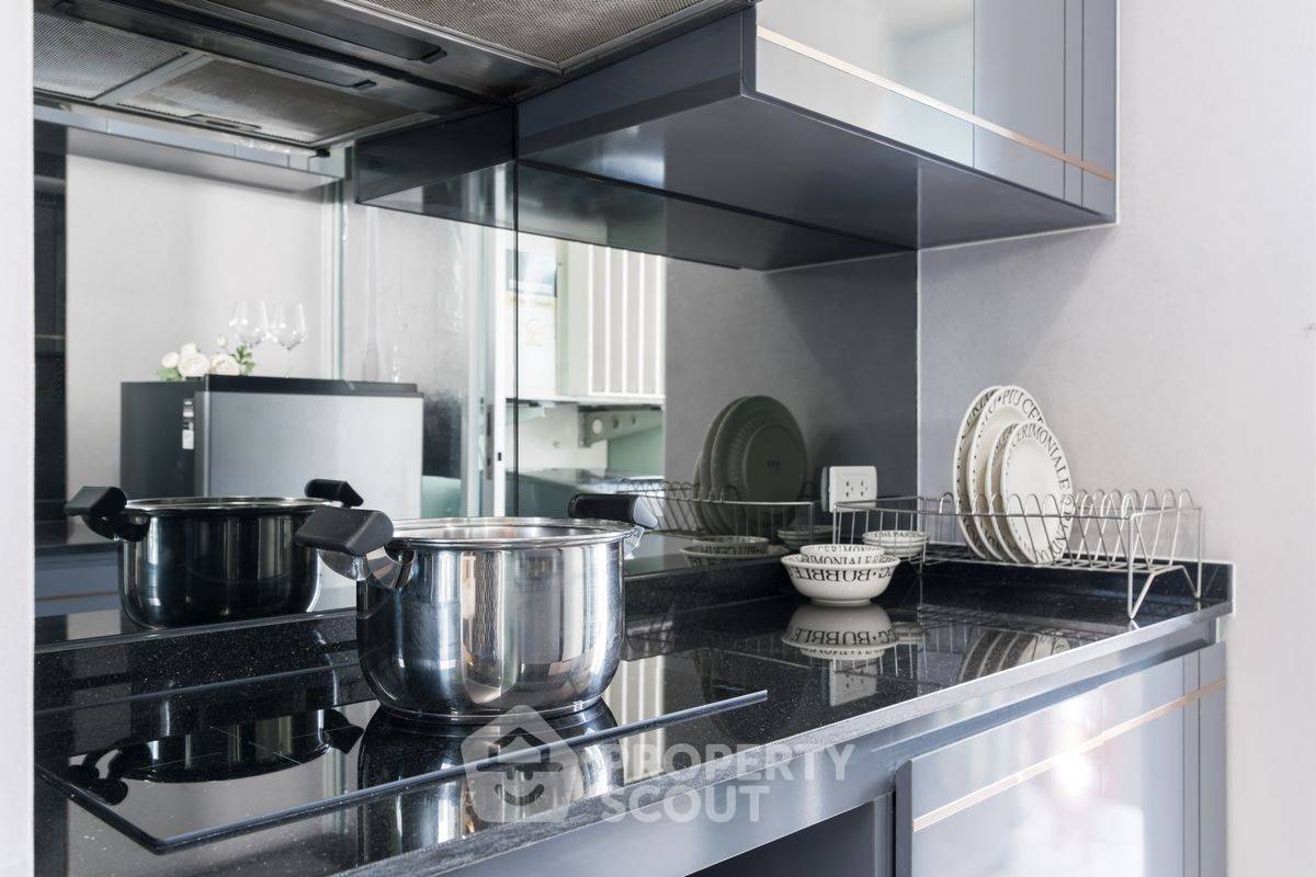 picture 1-BR Condo at Lumpini Place Rama 9–Ratchada near MRT Phra Ram 9 (ID 2308502) - 21/32