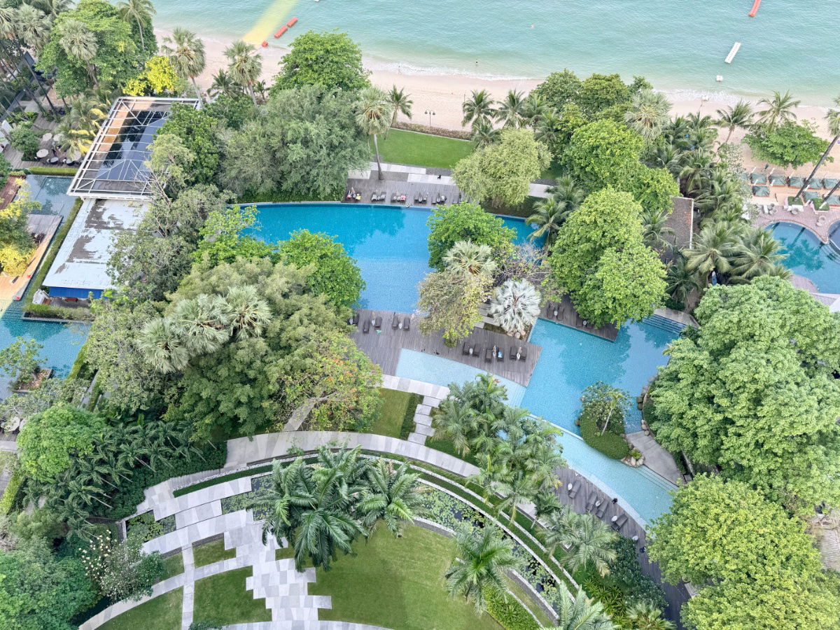 picture Northpoint Wongamat – Spacious 3-Bedroom Condo for Sale | Foreign Quota - 24/40