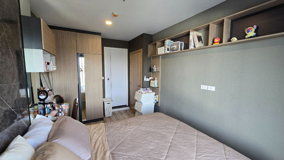 picture (Sell by the owner) Plus condo Korat 5th Floor. Built in room, ready to move in - 23/23