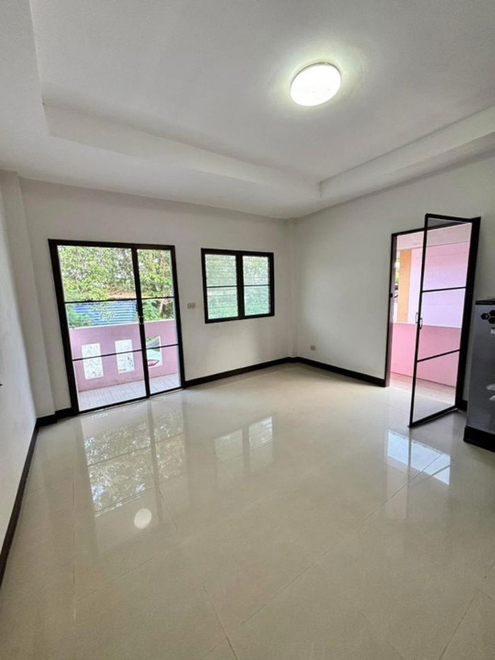 รูป #ให้เช่าบ้านชั้นเดียว บ้านสวนเจตรัฐ สุขาภิบาล 5 ราคา 5500 /เดือน!!!  แอร์ 1 ตัว ที่จอดรถ 1 คัน​ #เลี้ยงสัตว์ได้​ - รูปที่ 16/16