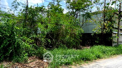 Land for sale วิทยาลัยดุสิตธานี : 400 m² Land for Sale in Prawet (ID 1675211)